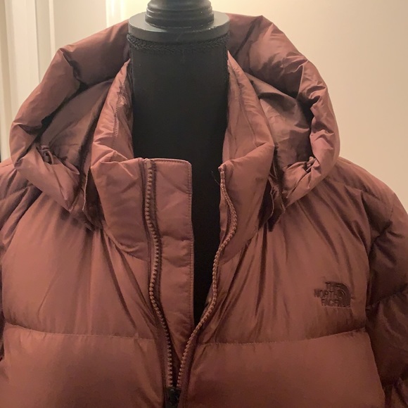 The North Face PLUS Metropolis III Maroon Water Res Removable Hood Parka - 2X - Picture 4 of 13